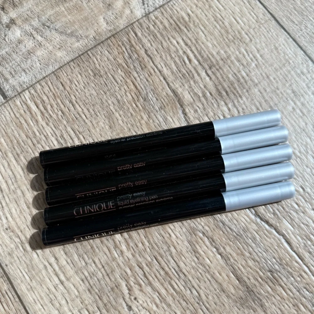 Clinique Pretty Easy eyelining pen eyeliner 01 black LOT 5 bundle New Unused